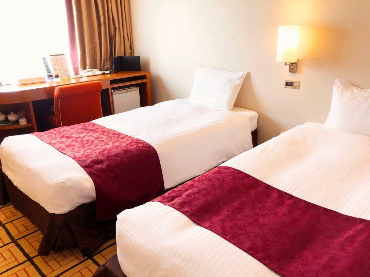 ימאגאטה Hotel Castle מראה חיצוני תמונה